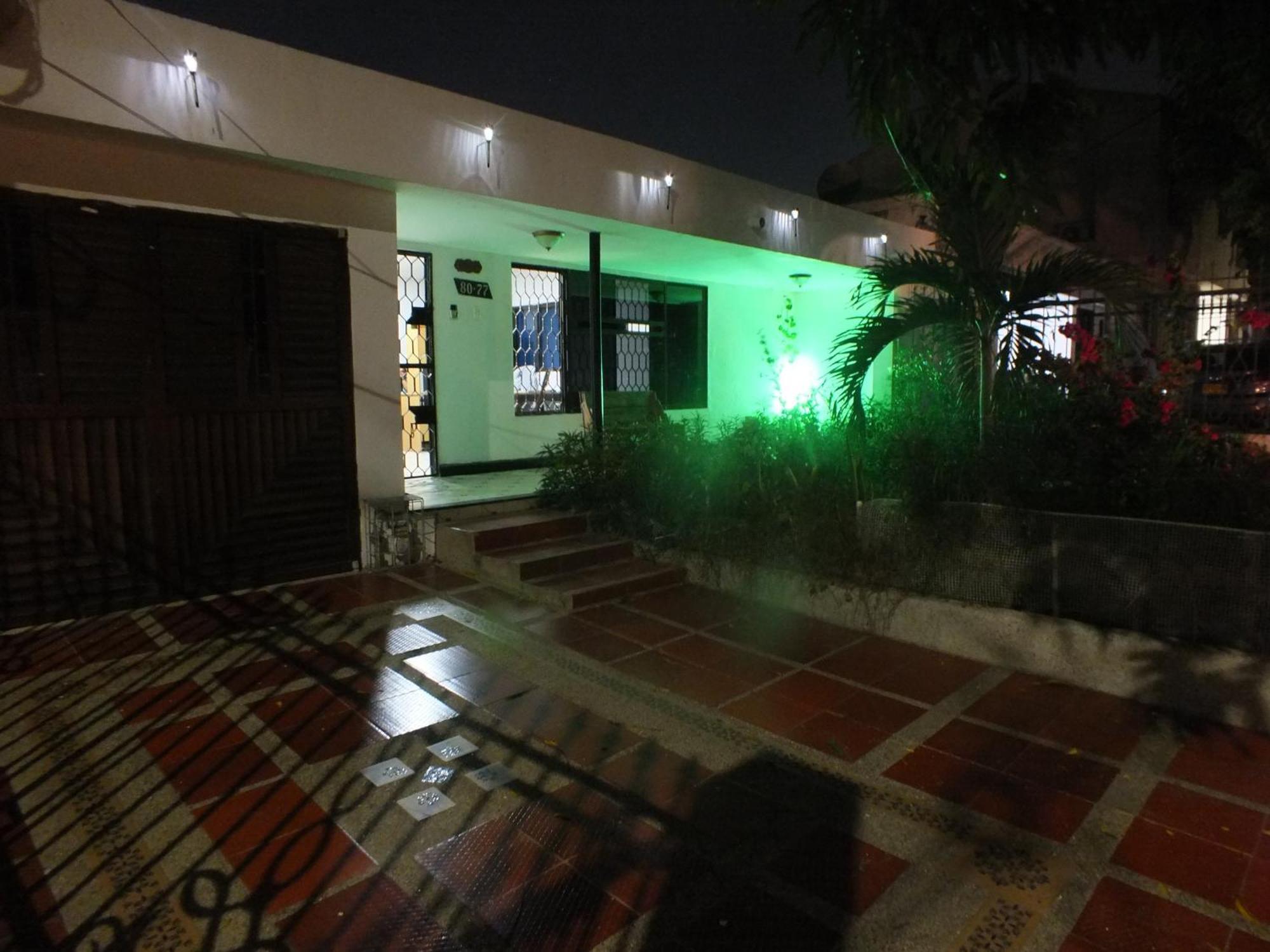 בארנקווילה Hotel Malecon Del Rio מראה חיצוני תמונה