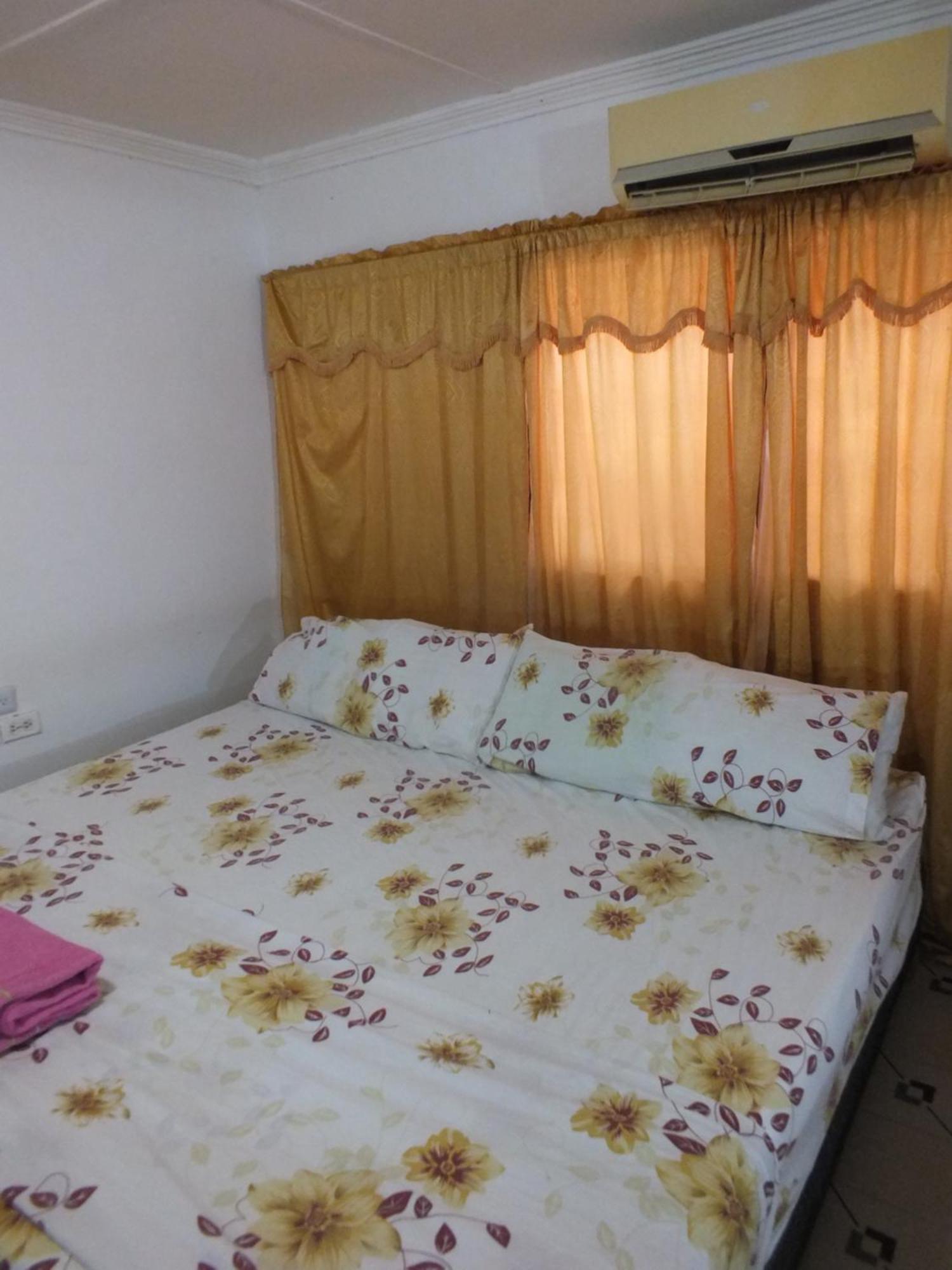 בארנקווילה Hotel Malecon Del Rio מראה חיצוני תמונה